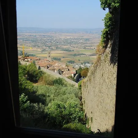 Apartment La Casina Sulle Mura Cortona